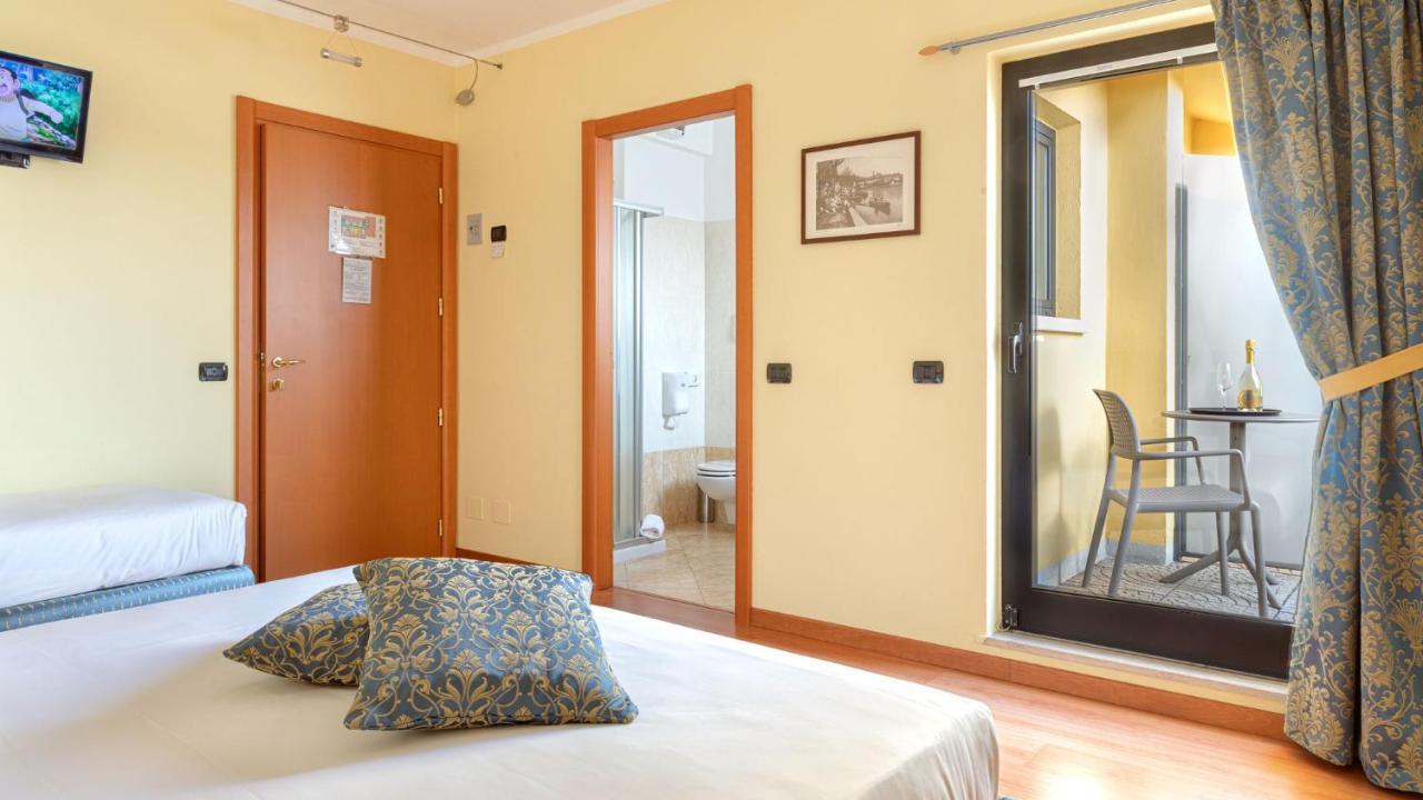 Quadruple Room with Balcony,1006619725:JPEG