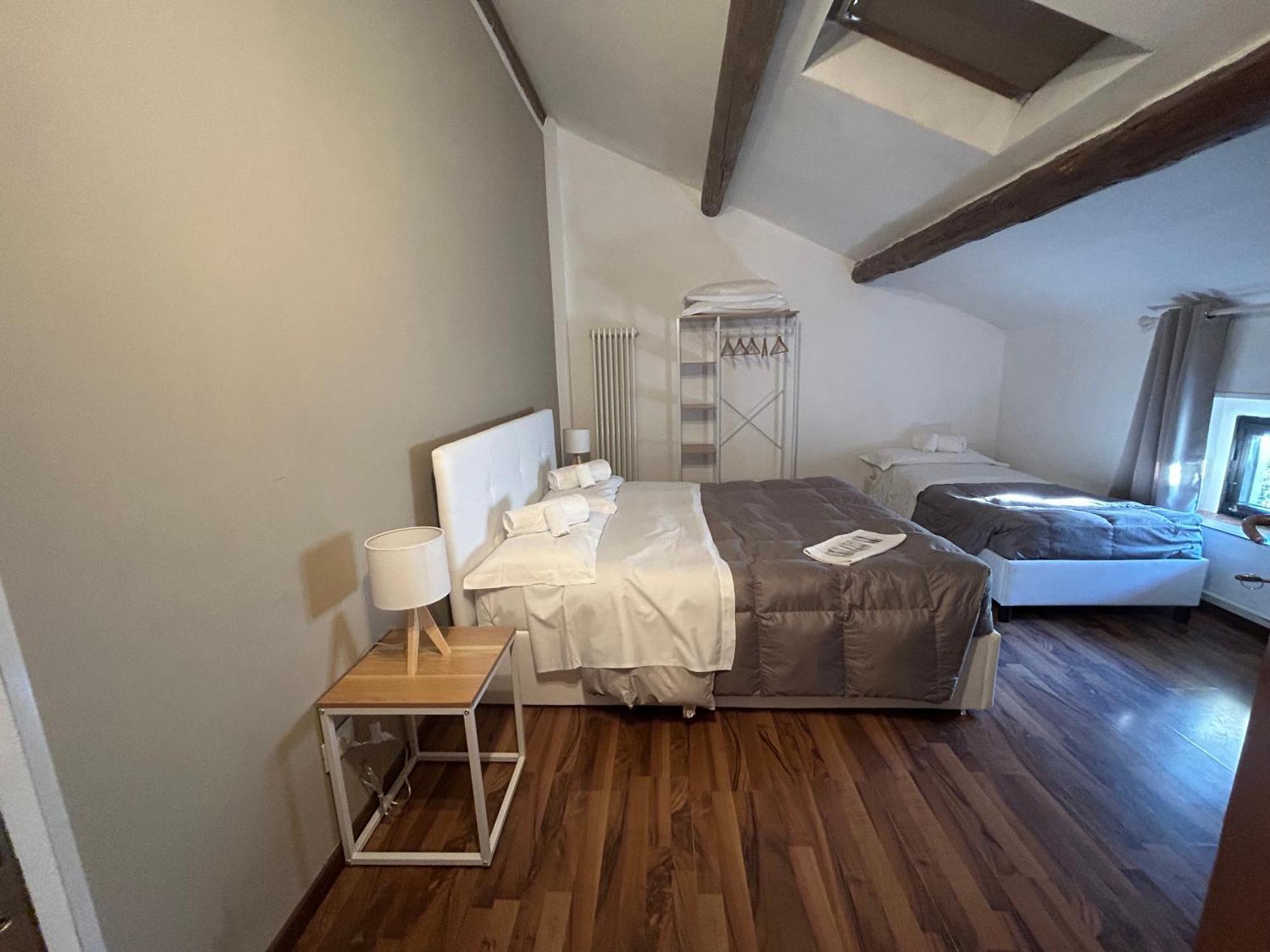 Triple Room with Shared Bathroom - Attic