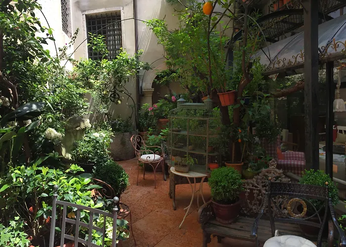 Boutique hotel only: Hotel Gabbia D'Oro