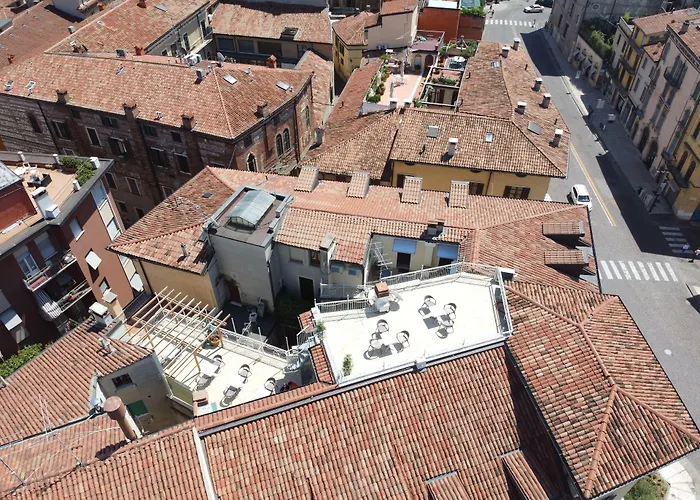 Pension Guide Lady Verona Residence